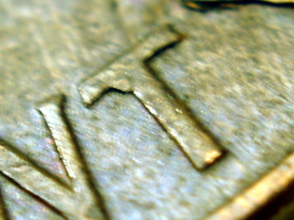 1960-D-Small-Date-Lincoln-Memorial-Cent--Die-Chips-And-?